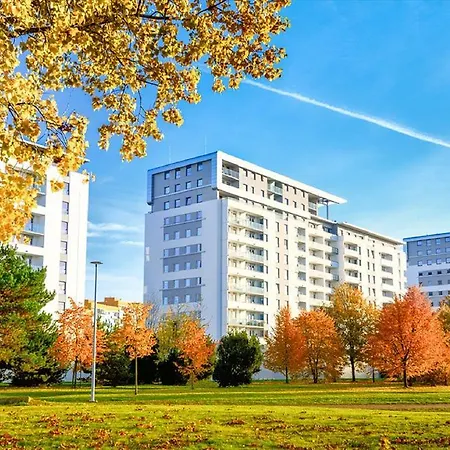 Aviator White Lägenhet *